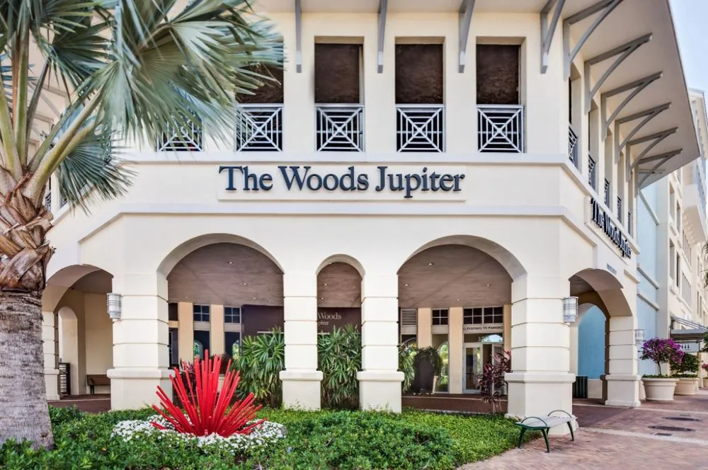 Top-rated lawn care service in West Palm Beach, FL by Bermuda Landscape & Design