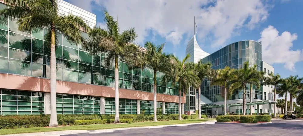 Reliable yard cleanup service with custom design in West Palm Beach, FL by Bermuda Landscape & Design