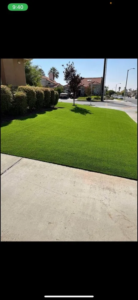 Affordable lawn mowing service in Lake Elsinore, CA by Bermudez Landscaping