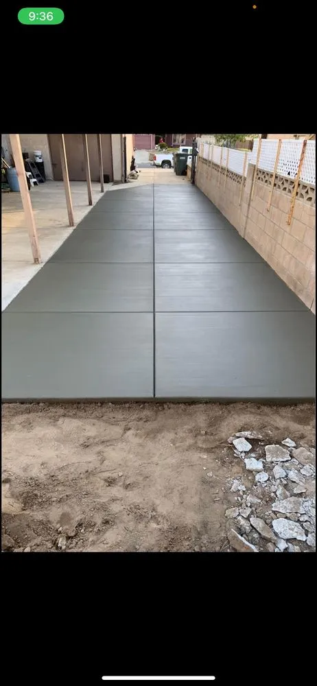 Top-rated yard cleanup service in Lake Elsinore, CA - Bermudez Landscaping