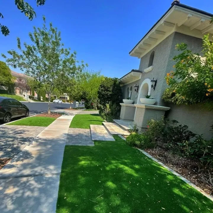 Expert outdoor landscaping for year-round maintenance in Lake Elsinore, CA by Bermudez Landscaping