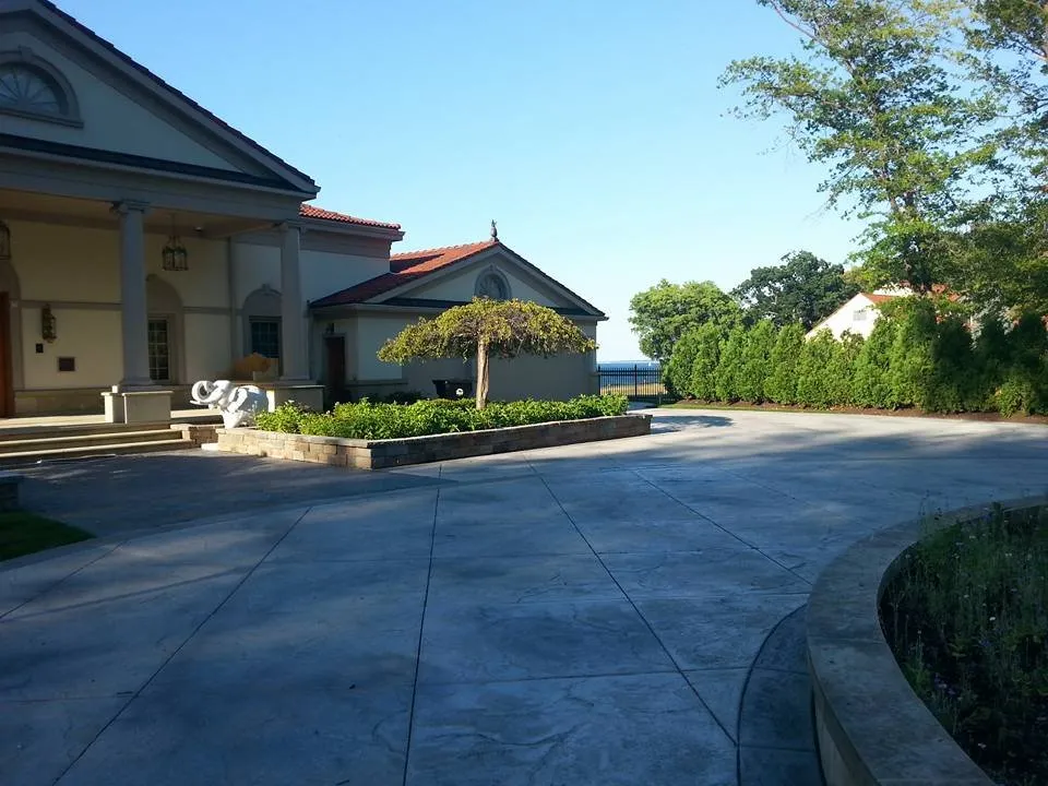 Affordable yard cleanup service in Lorain, OH - Bermudez Landscaping