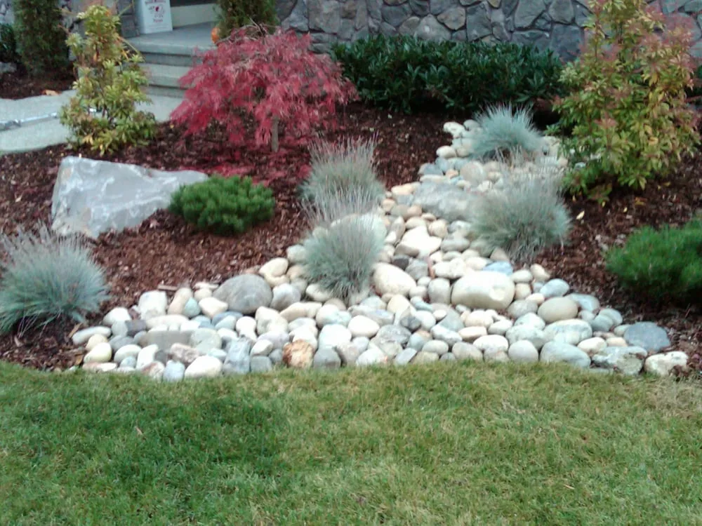 Reliable outdoor landscaping experts serving Auburn, WA - Berna Landscaping Maintenance