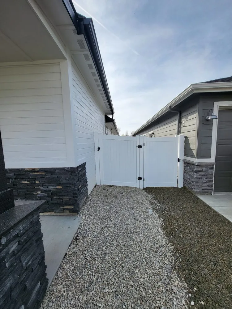 Professional landscape installation in Fruitland, ID by Bernabe Landscaping