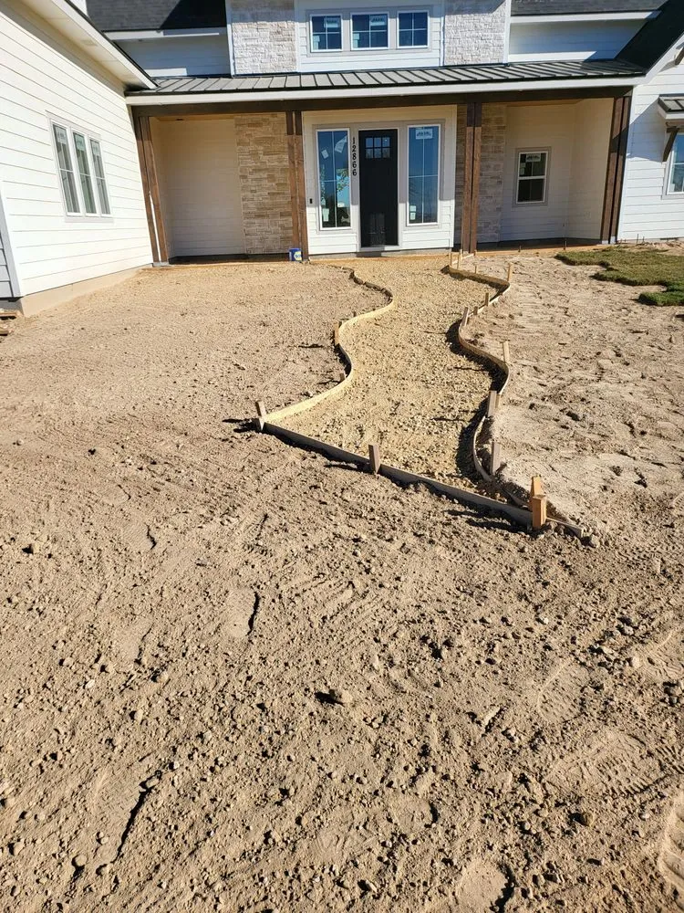 Affordable yard maintenance in Fruitland, ID by Bernabe Landscaping