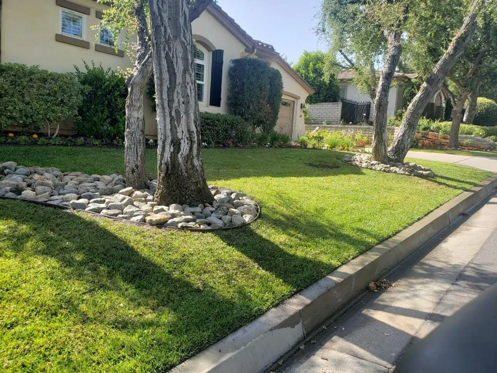 Top-rated garden landscaping with custom design in Glendora, CA by Bernal Landscaping & Gardening Service