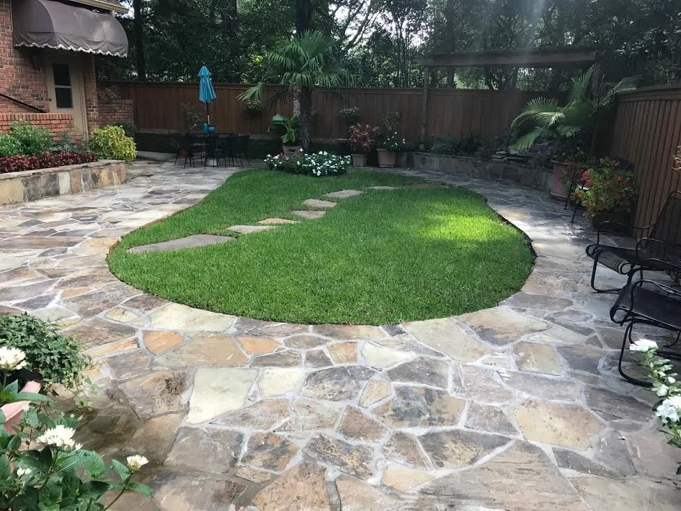 Affordable lawn mowing service for beautiful yards in Lindale, TX by Bernardelli Construction & Landscaping