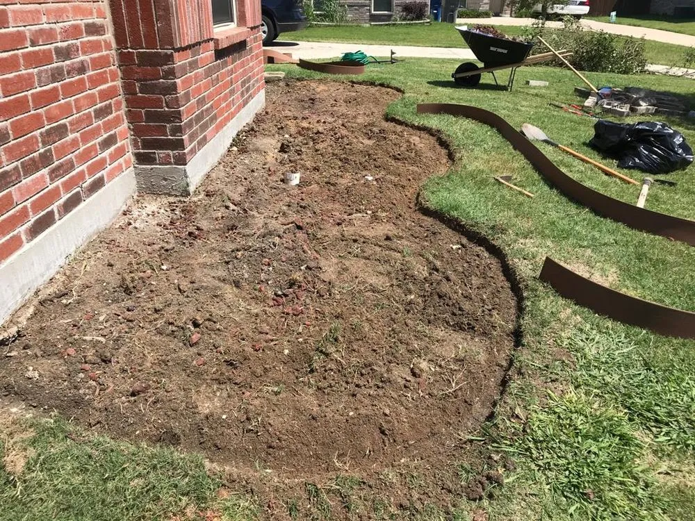 Top-rated lawn mowing service in Fruitvale, TX - Bernardo Santos Landscaping