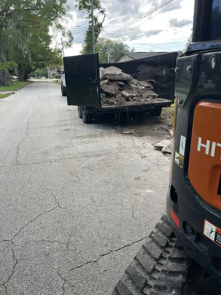 Affordable lawn mowing service in Jacksonville, FL by Bernardo’s Essential Services Today