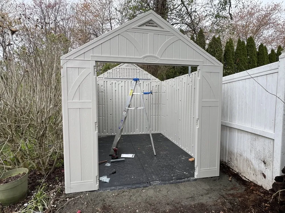 Professional lawn mowing service experts serving Chambersburg, PA - Berrier’s Landscaping