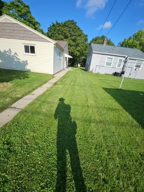 Local garden landscaping in Brown Deer, WI by Berry Unique Cleaning Services