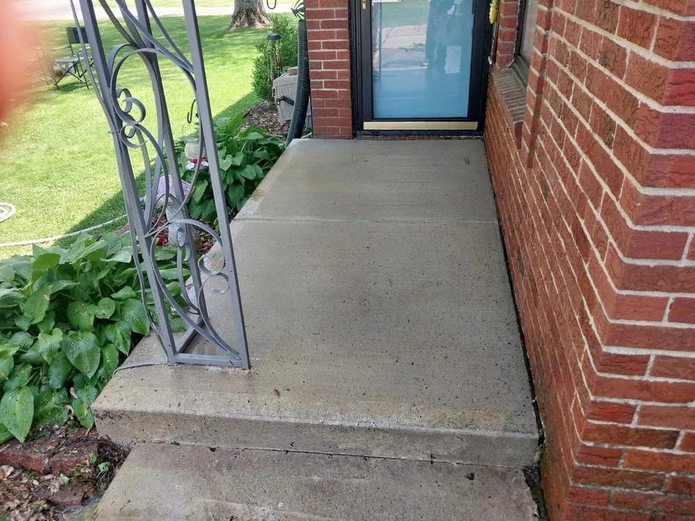 Affordable landscape installation in Anderson, IN by Berryman's Mowing And Handyman Service