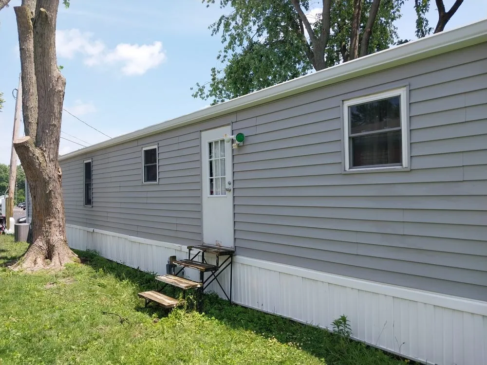 Professional lawn mowing service in Anderson, IN - Berryman's Mowing And Handyman Service