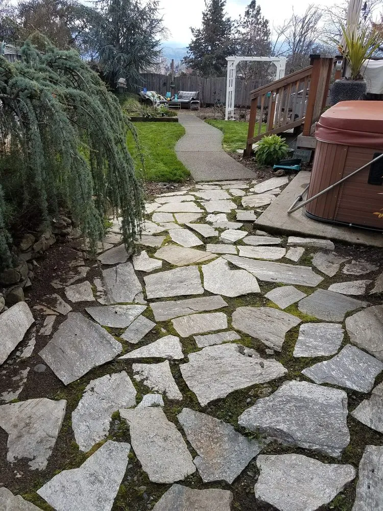 Trusted landscape design in Grants Pass, OR by Bert's landscaping