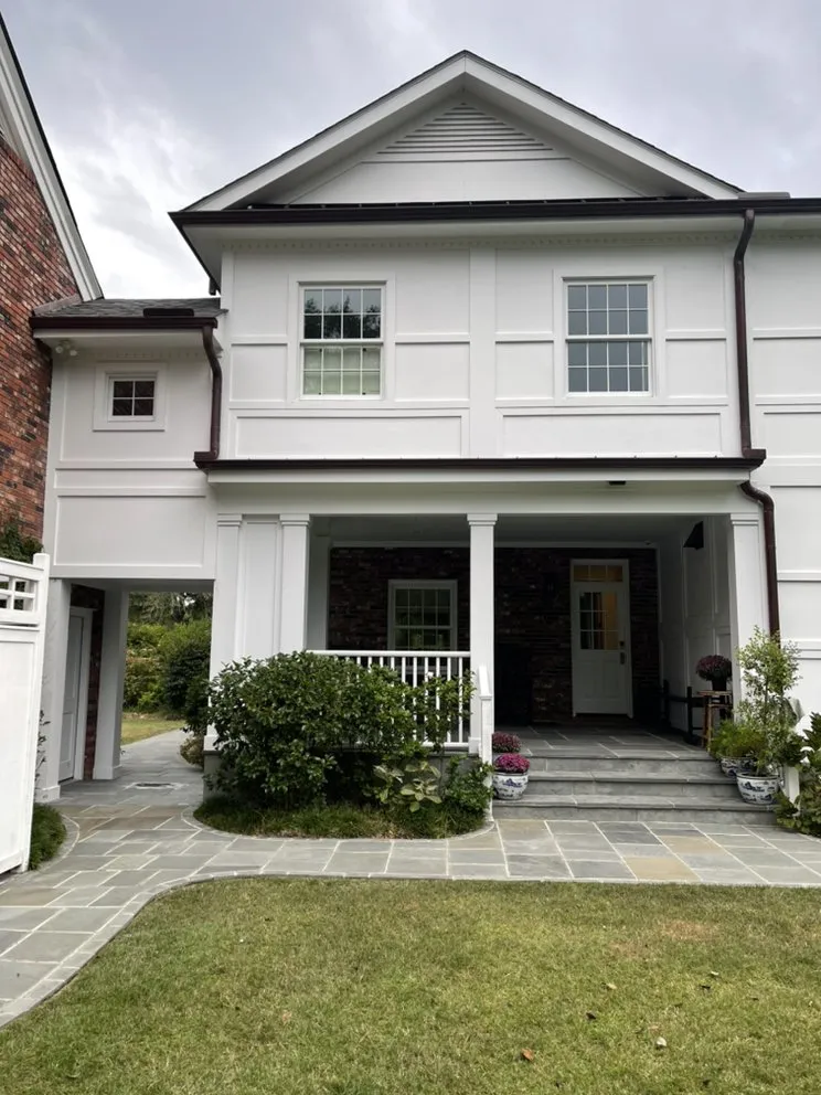 Professional yard cleanup service experts serving Maxton, NC - B&Es LawnCare and Gutter Cleaning