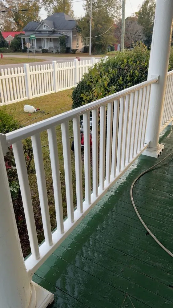 Local yard maintenance in Maxton, NC - B&Es LawnCare and Gutter Cleaning