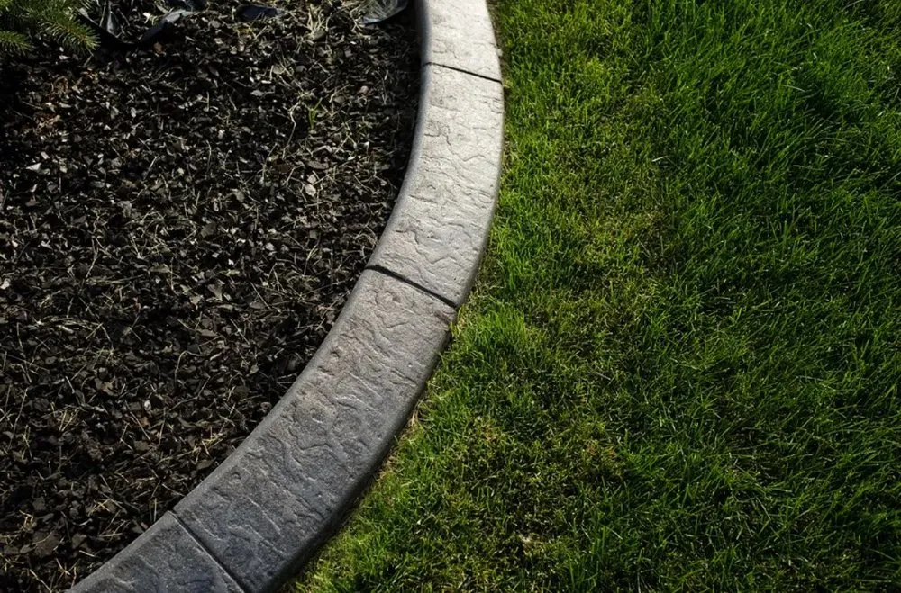 Affordable lawn mowing service in Tuckahoe, VA - Bespoke Borders