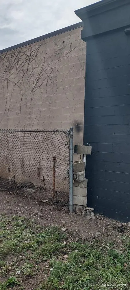 Top-rated lawn mowing service for beautiful yards in Columbus, OH by Best Bros Lawncare