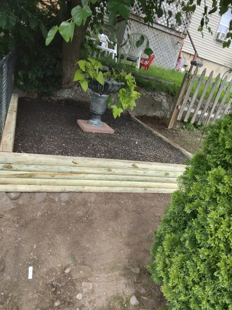 Top-rated yard maintenance in Danville, PA by Best buds landscaping