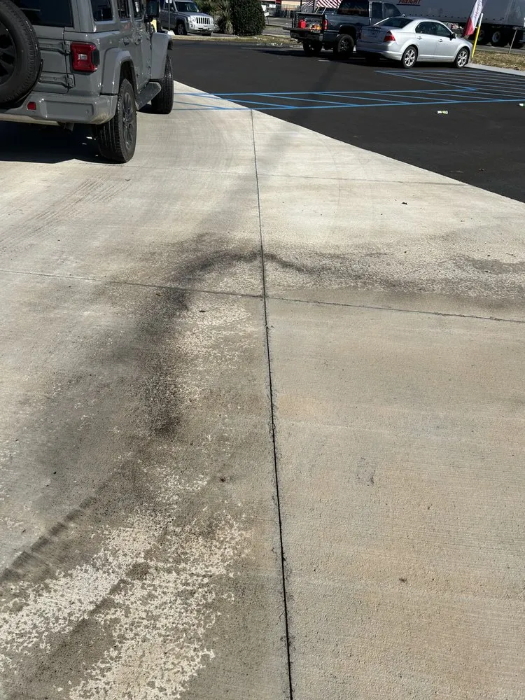 Affordable lawn care service experts serving Cleveland, TN - Best Chance Lawn Care