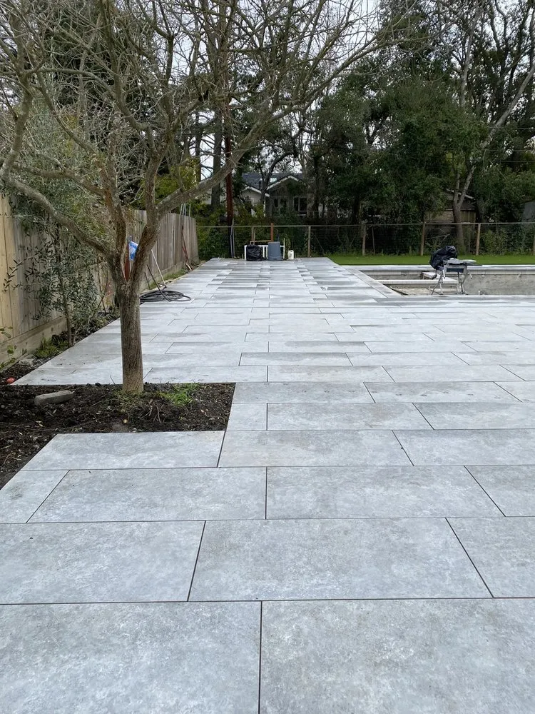 Expert yard cleanup service in Pinole, CA - Best Construction