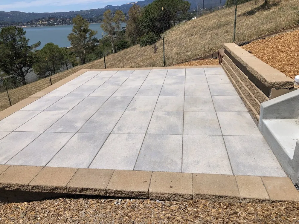 Expert outdoor landscaping experts serving Pinole, CA - Best Construction