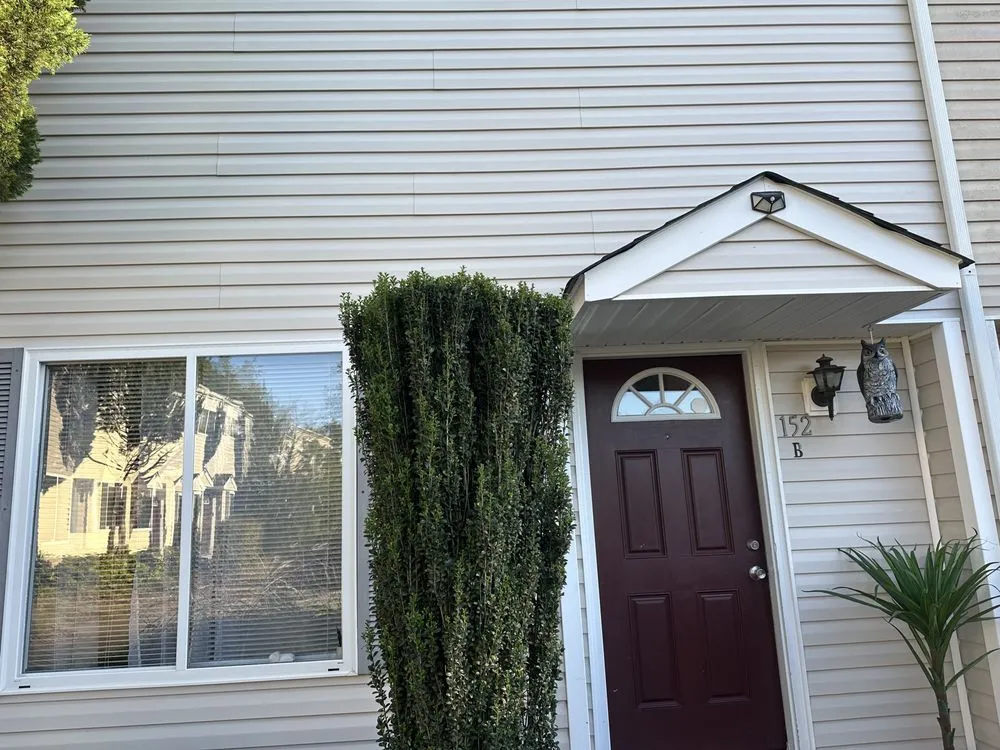 Reliable yard cleanup service for homes across Newport News, VA - Best Construction solutions