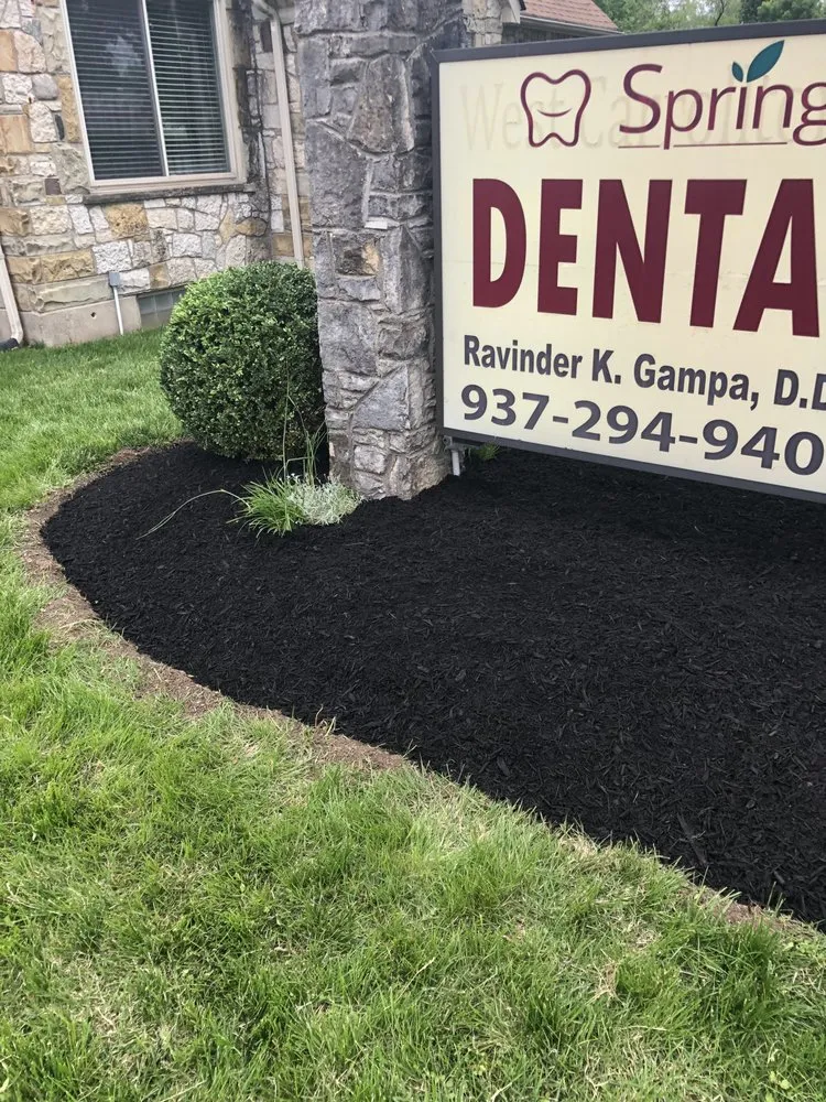 Professional residential landscaping experts serving Dayton, OH - Best Cut Lawns And Landscaping