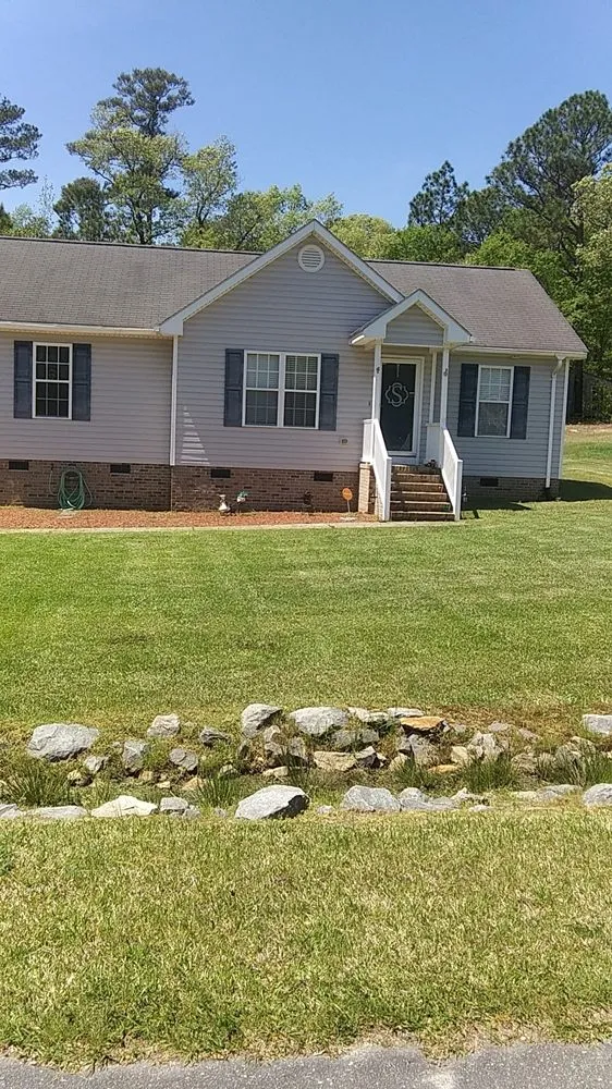 Professional garden landscaping experts serving Kelso, WA - Best Cuts Lawn Care