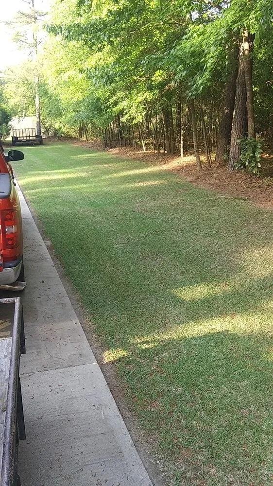 Expert lawn mowing service in Kelso, WA by Best Cuts Lawn Care