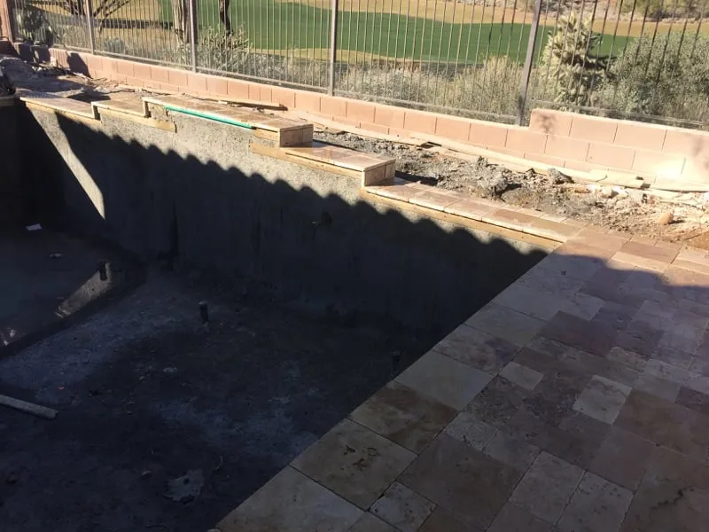 Affordable yard maintenance in Apache Junction, AZ by Best Deal Landscaping & Designs