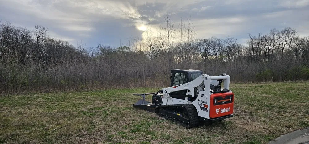 Reliable residential landscaping experts serving Reeds Spring, MO - Best Friend Land Services