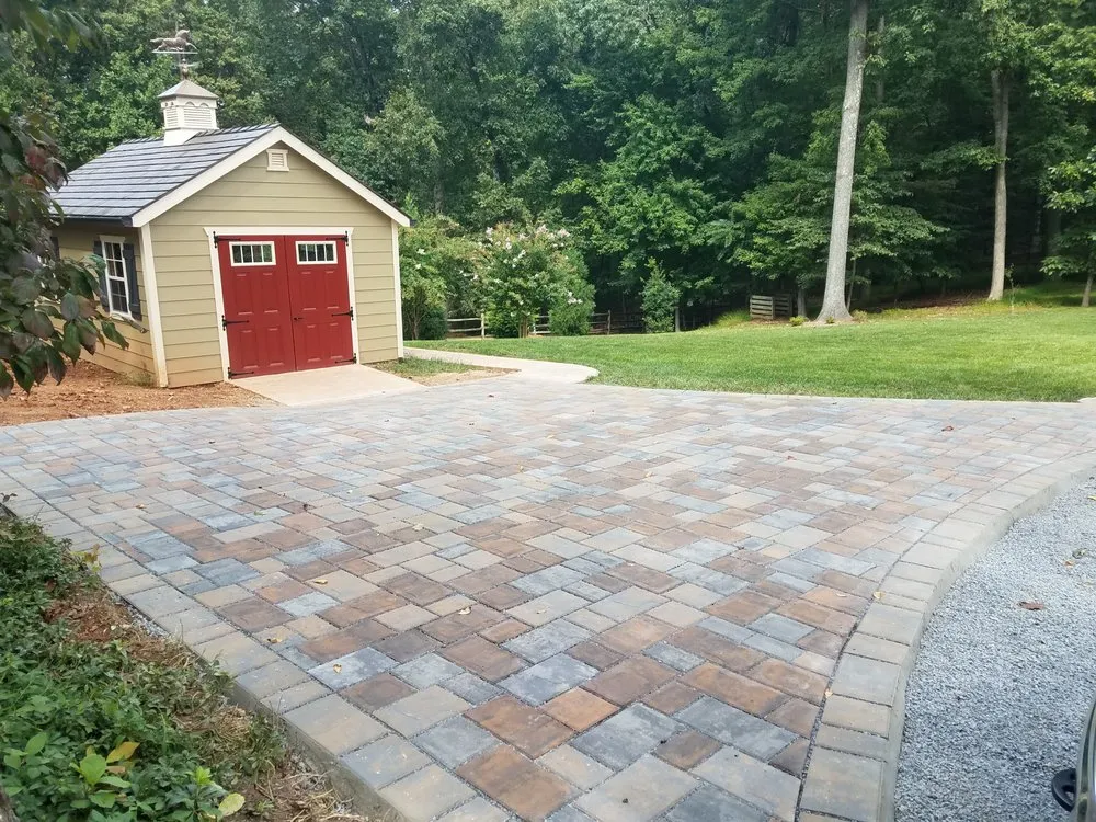 Trusted garden landscaping for year-round maintenance across Hyattsville, MD - Best Landscape & Construction