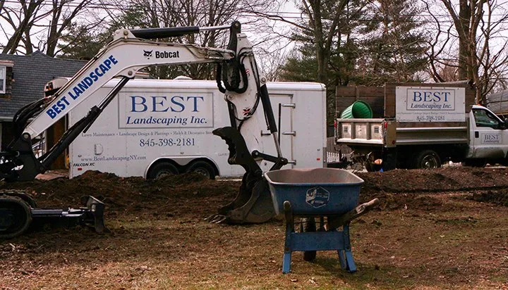 Expert lawn mowing service in Blauvelt, NY - Best Landscaping