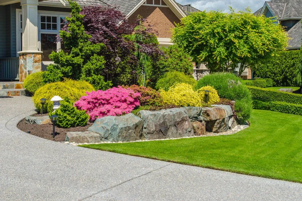 Expert yard cleanup service for residential properties across Blauvelt, NY - Best Landscaping