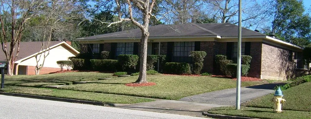 Local landscaping services for residential properties in Mobile, AL by Best Lawn Care & Power Wash