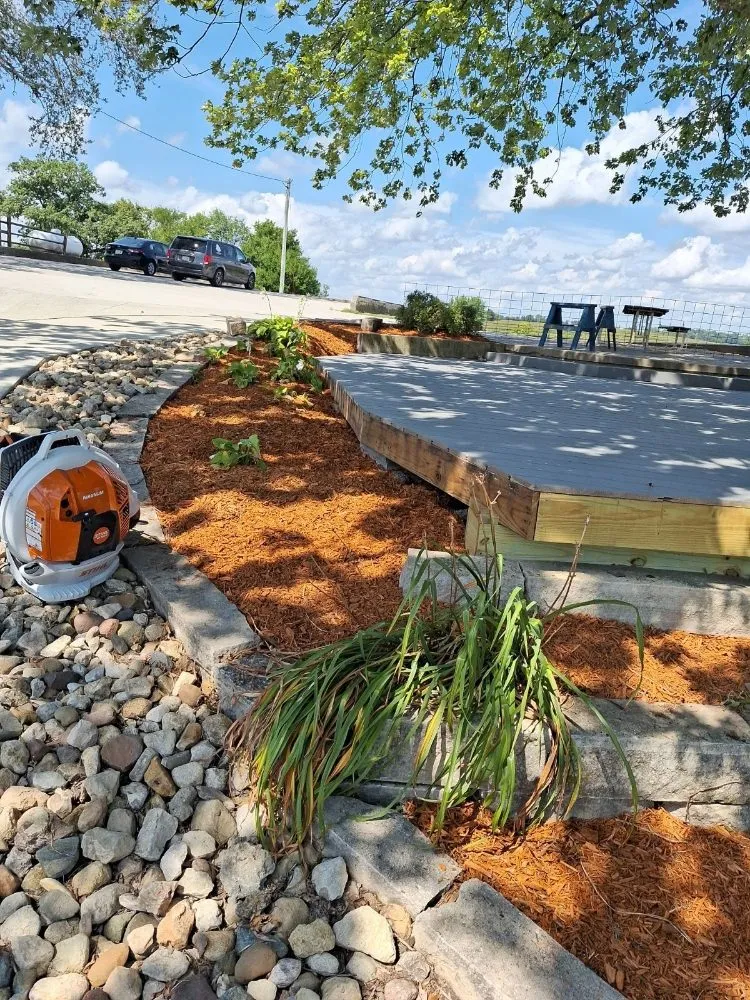 Affordable garden landscaping in Iowa City, IA - Best Lawn Care