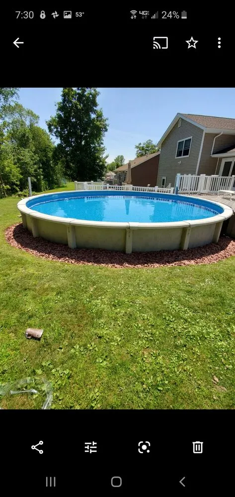 Top-rated lawn care service with custom design in Newport, NY by Best Lawn Care