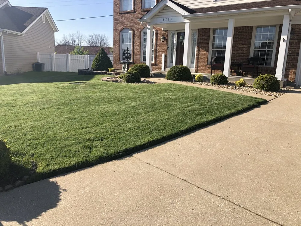 Custom lawn care service in Wentzville, MO by Best Lawn Care