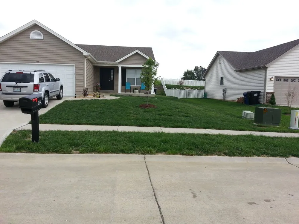 Professional garden landscaping experts serving Wentzville, MO - Best Lawn Care