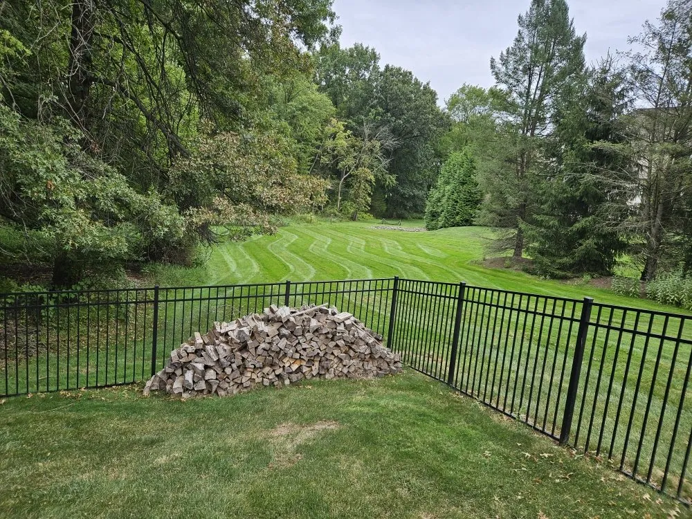 Reliable yard cleanup service for homes in Bound Brook, NJ by Best Maintenance Landscaping