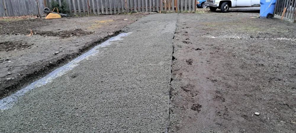 Local yard cleanup service in Lakewood, WA by Best Northwestern Landscape