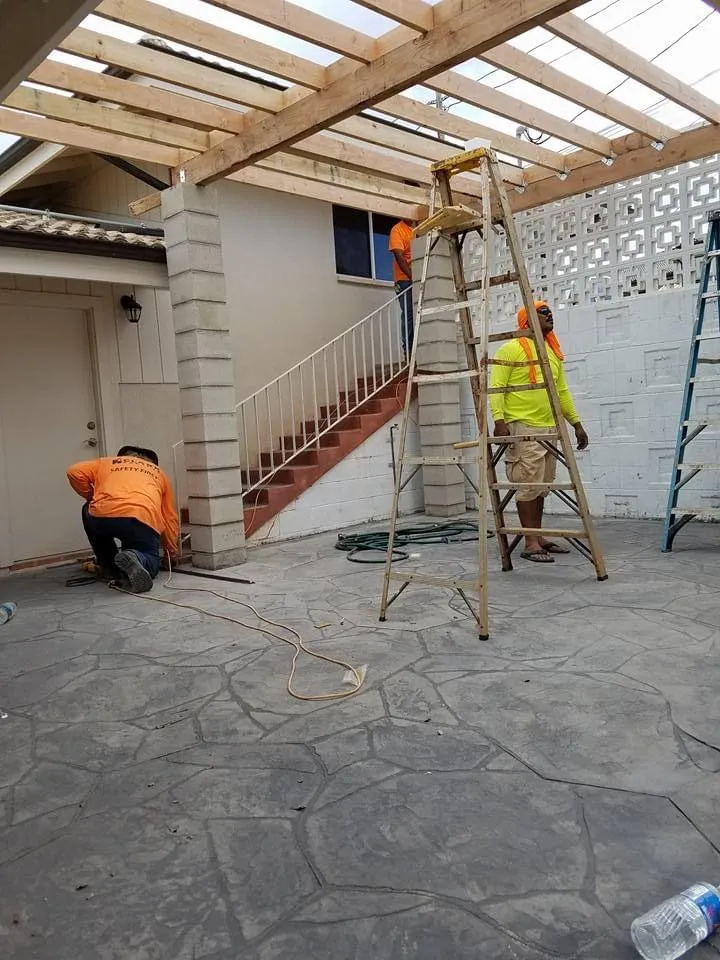 Top-rated outdoor landscaping for year-round maintenance in Waipahu, HI by Best Samaritan