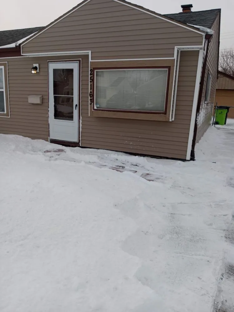 Reliable landscaping services for outdoor upgrades across Detroit, MI - Best Season's Snow & Lawn Maintenance