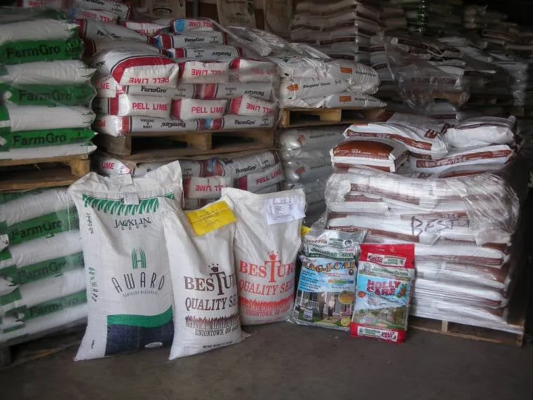 Expert landscaping services in Uniontown, OH by BesTurf