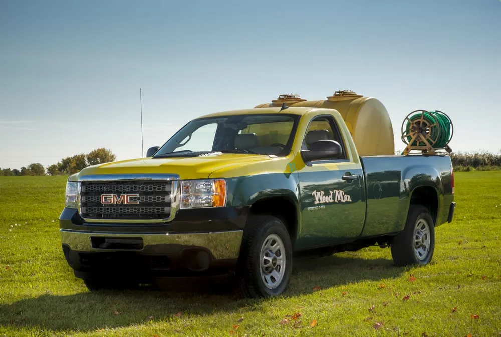 Professional lawn mowing service with custom design across Parker, CO - BestYard.com