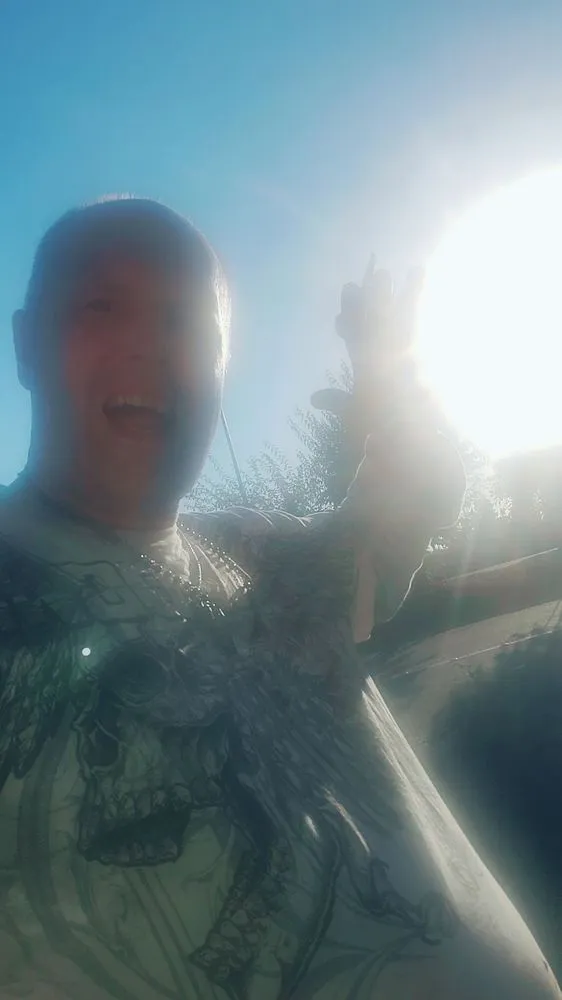 Custom lawn care service in Federal Way, WA by Bet Er Grean