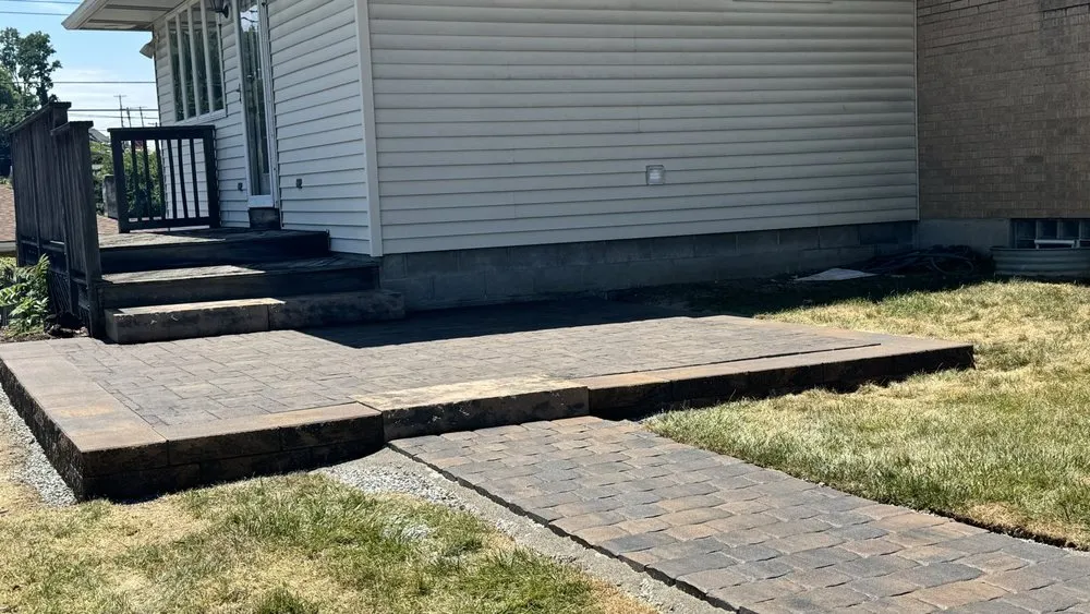 Affordable garden landscaping for year-round maintenance across Elizabeth, PA - BET Landscaping Plus