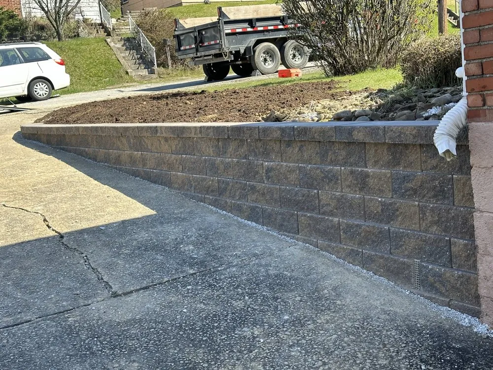 Trusted landscape installation in Elizabeth, PA by BET Landscaping Plus