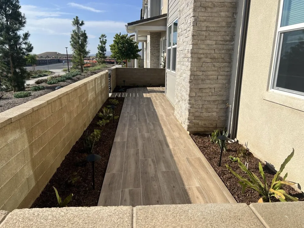 Custom lawn mowing service in Irvine, CA - Bethel Construction